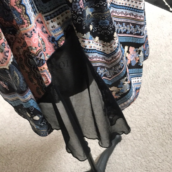 Paisley Multi-Print Tank Top - Picture 5 of 7